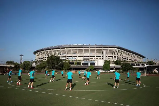 Imagem ilustrativa da imagem Brasil revive rivalidade com Alemanha na estreia do futebol masculino