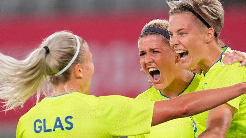 Imagem ilustrativa da imagem Suécia domina os EUA e vence com autoridade no futebol feminino