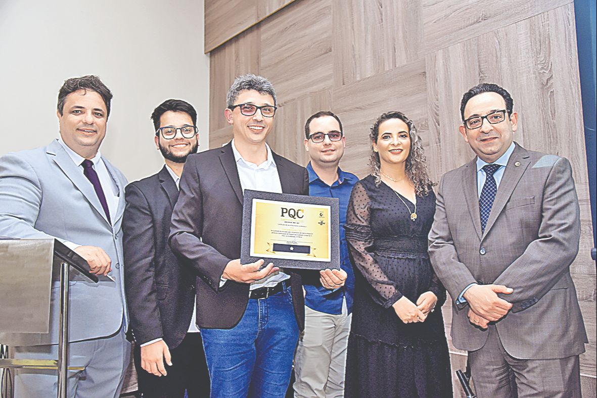 Contadores recebem certificação de qualidade