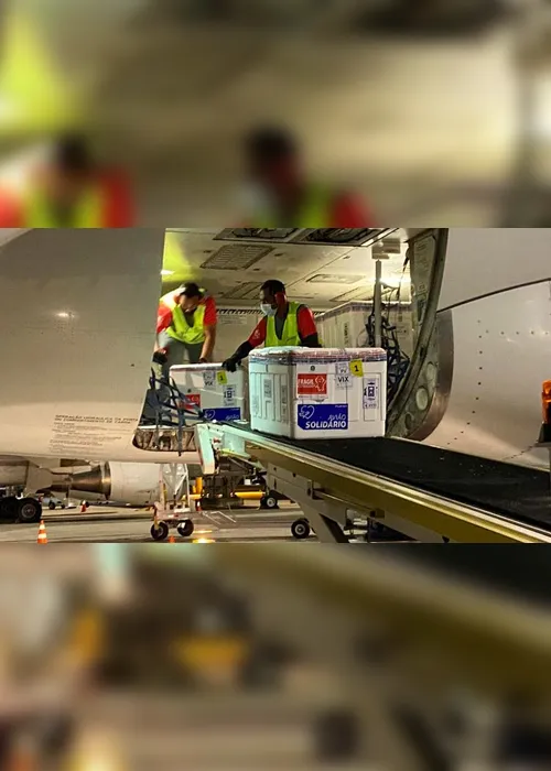 Imagem ilustrativa da imagem Mais 49.900 doses de vacina contra covid chegam ao Estado
