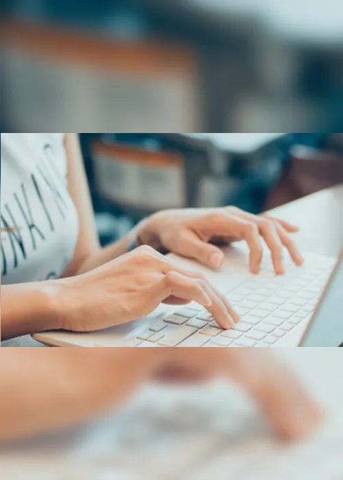 Imagem ilustrativa da imagem Abertas 26 mil vagas em 13 cursos para ajudar a conseguir emprego. Inscreva-se