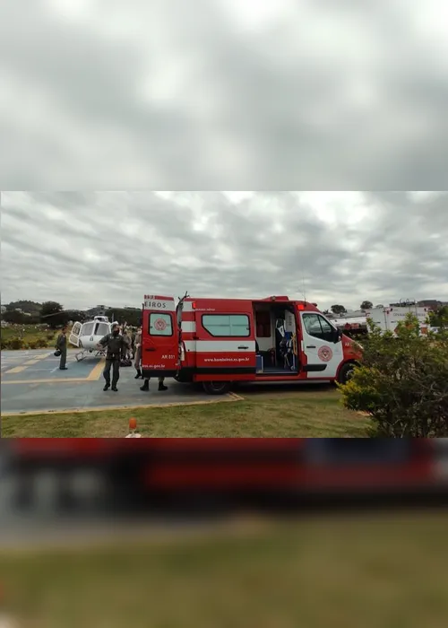 Imagem ilustrativa da imagem VÍDEO | Idoso se acidenta e precisa ser resgatado por helicóptero no Mestre Álvaro