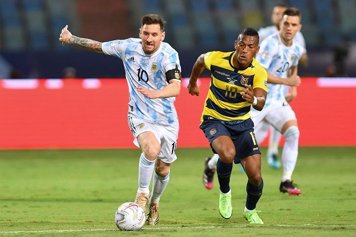 Messi deu duas assistências na vitória da Argentina (Foto: ReproduçãoTwitter @CopaAmerica)
