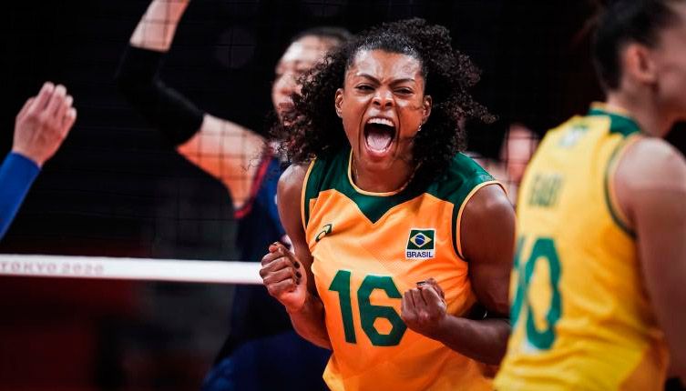Assim como contra a Coréia do Sul, Fernanda Garay foi destaque na partida (Foto: Divulgação / FIVB)