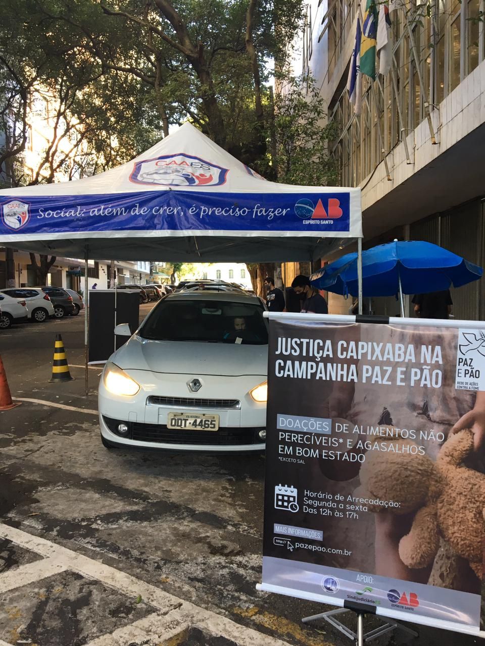 Drive-thru da OAB-ES é um dos pontos para doações da campanha Paz e Pão