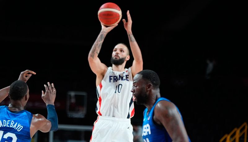 Estreia do basquete masculino aconteceu neste domingo (Foto: Reprodução / Twitter )