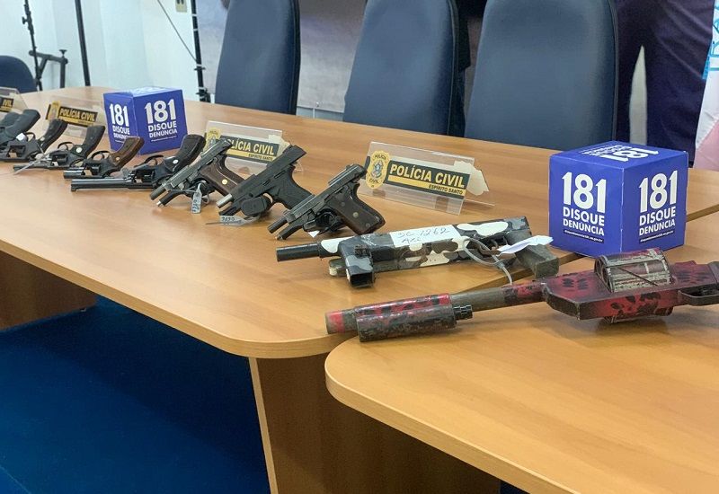 A Operação "Sceleratus", que significa criminoso no latim, prendeu ainda acusados de roubo a cargas e lojas (Foto: Divulgação/ PCES)