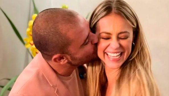 Diogo Nogueira e Paolla Oliveira assumiram o namoro (Foto: Reprodução / Instagram)