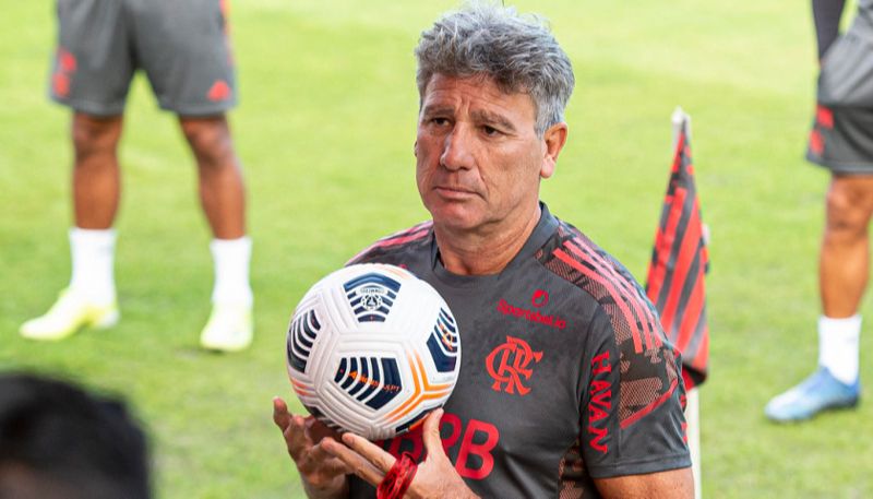 Renato Gaúcho em seu primeiro contato com os jogadores (Foto: Alexandre Vidal / Flamengo)