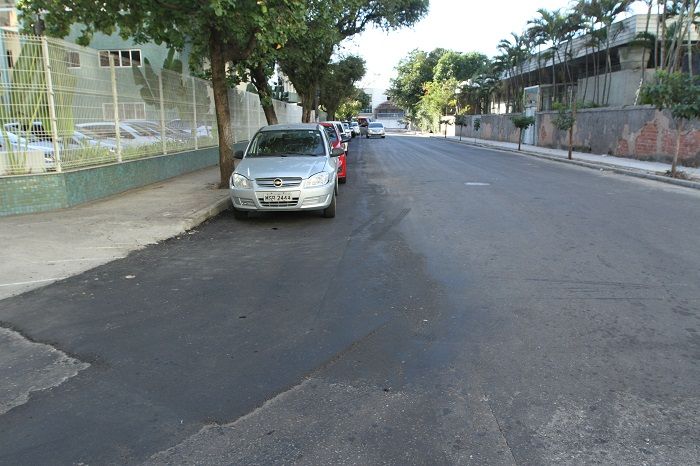 Ciclovia foi retirada de rua (Foto: Beto Morais/AT)