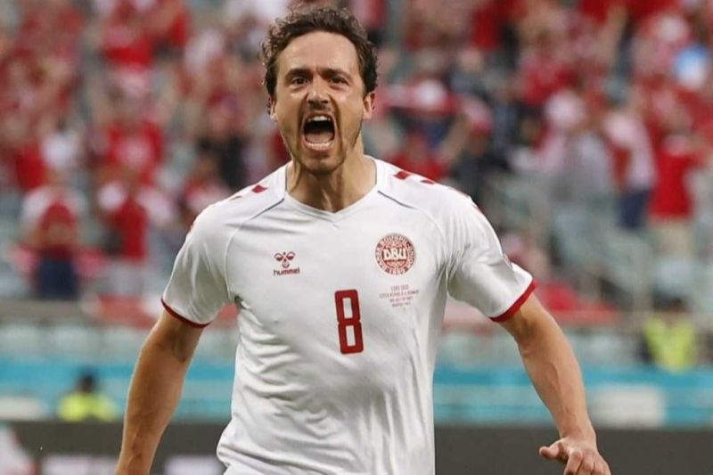 Thomas Delaney fez o primeiro gol da Dinamarca (Foto: Anders Kjærbye / Instagram da Seleção da Dinamarca @herrelandsholdet)