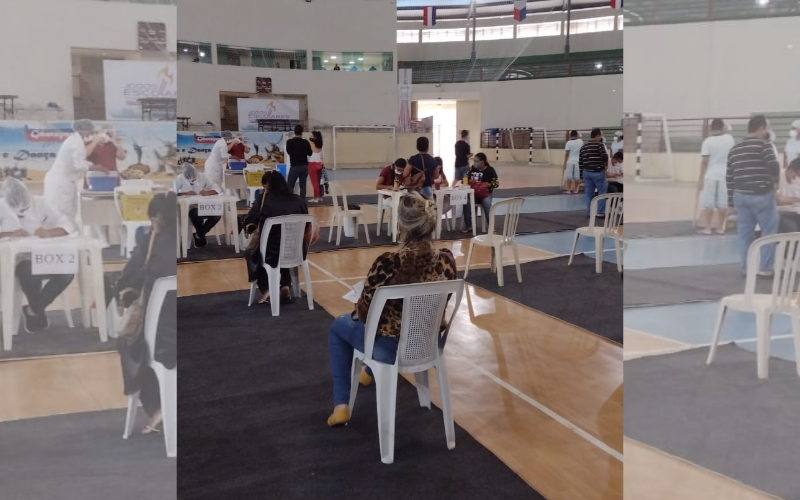 Vacinação em Guarapari (Foto: Roberta Bourguignon)