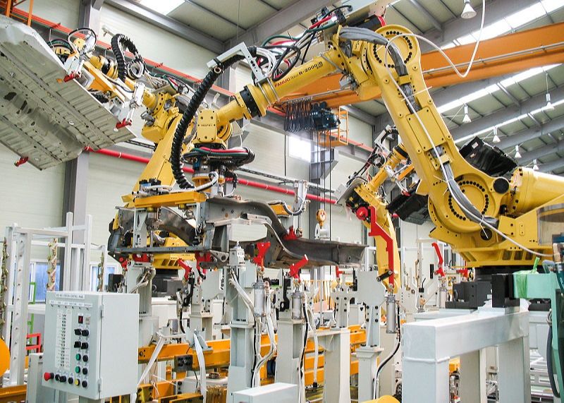 O técnico em Automação é o profissional capaz de automatizar processos, entre outras atividades, e é um dos cursos oferecidos (Foto: Arquivo AT)
