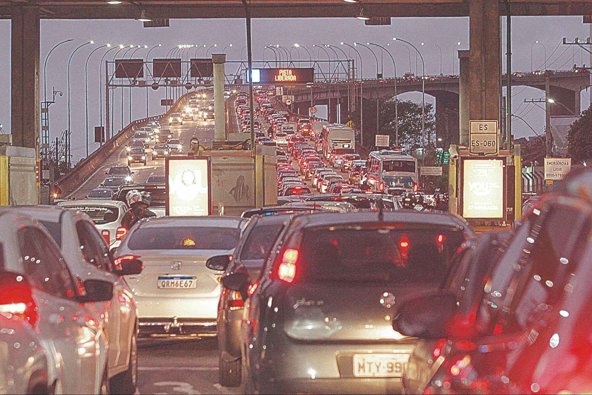 Crescimento da frota de veículos é um dos fatores apontados para aumento do tráfego   na Terceira Ponte