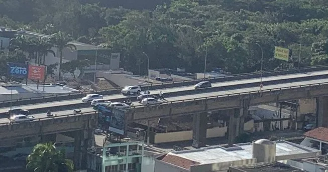 Imagem ilustrativa da imagem Acidente entre carro e moto deixa feridos na Terceira Ponte