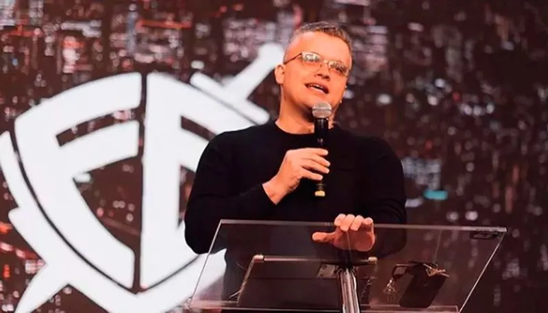 Imagem ilustrativa da imagem Morre o pastor e escritor Drummond Lacerda, aos 38 anos, vítima da covid-19