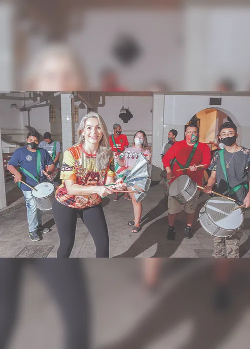 Imagem ilustrativa da imagem Escolas de samba já preparam alegorias para Carnaval 2022