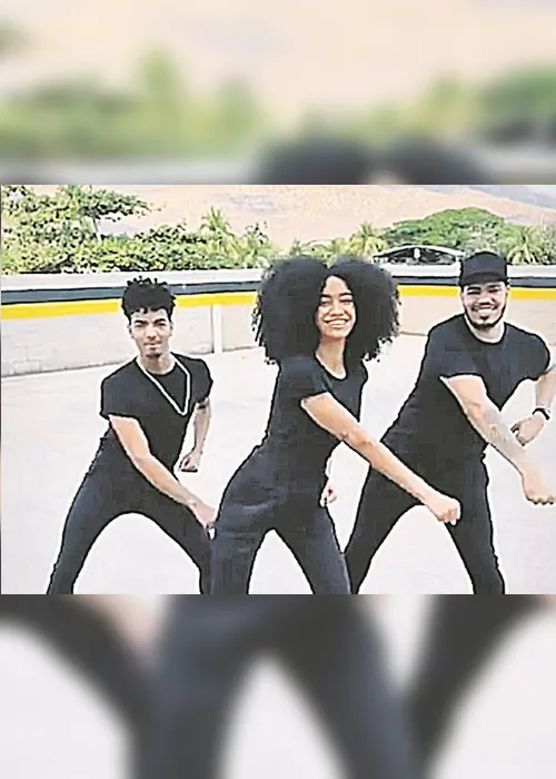 Imagem ilustrativa da imagem Dança cristã agita a internet