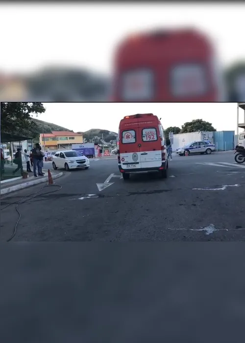 Imagem ilustrativa da imagem Idoso é vítima de bala perdida a caminho de casa em Vila Velha