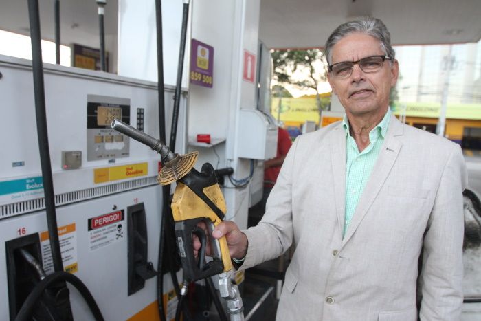Antônio Marcus lembrou que países como Venezuela e Emirados Árabes controlam oferta de petróleo no mundo (Foto: Antonio Moreira/AT)