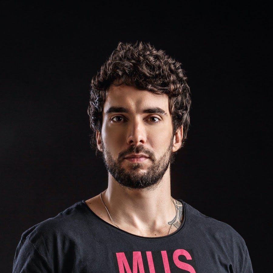 “'Anybody Else' te faz dançar, mas, ao mesmo tempo, é muito suave e gostosa”, diz Beowülf. (Foto: Divulgação)