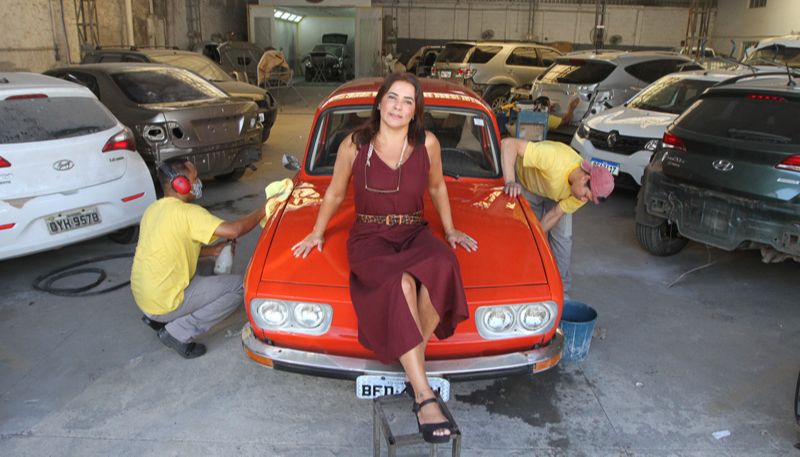Carla Guimarães Silva, 50 anos, ingressou como sócia de uma oficina (Foto: Kadidja Fernandes / AT)