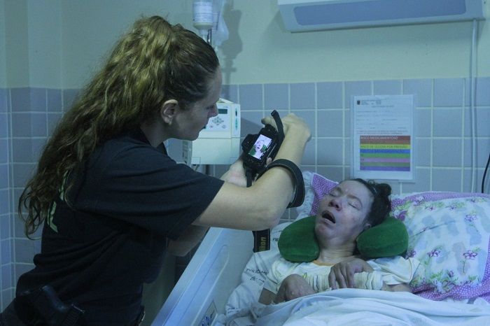 Mulher em coma profundo, conhecida como Clarinha, pode ser menina sequestrada em Guarapari nos anos 70. Polícia e Ministério Público tentam há anos identificar paciente (Foto: Leonardo Duarte - 02/04/2016)