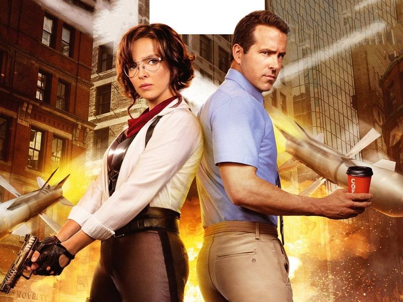 Jodie Comer e Ryan Reynolds em cena. (Foto: Divulgação)