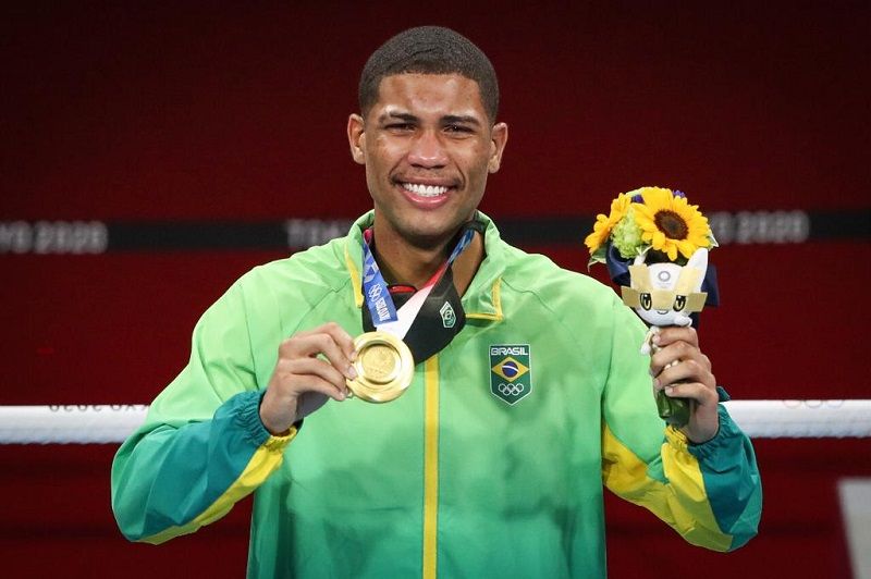 O atleta venceu ucraniano na categoria peso médio masculino e conquistou o ouro (Foto: Wander Roberto/COB)