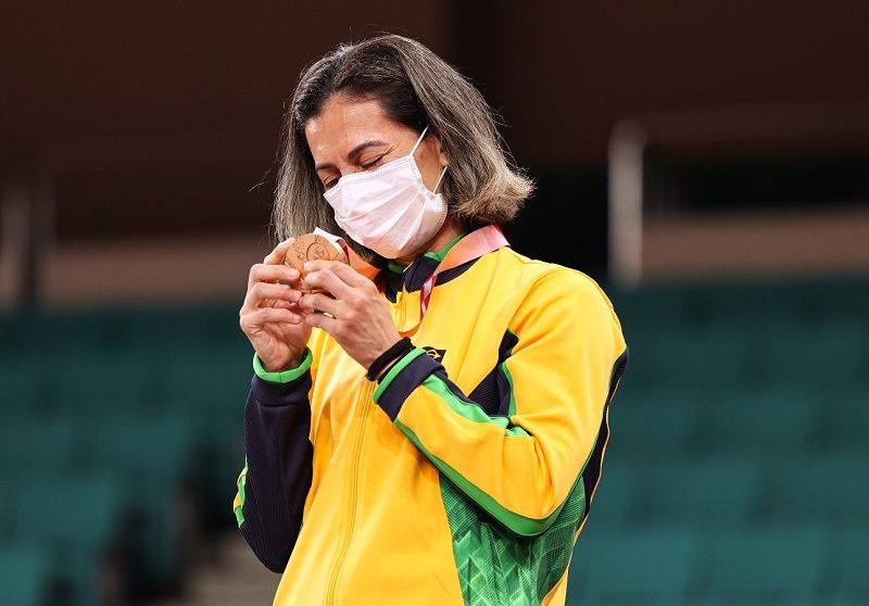 Judoca Lúcia Araújo ganha Bronze em Tóquio 2020 (Foto: Reprodução Twitter/CPB)