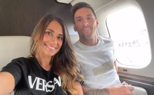 Mulher de Messi, Antonela Roccuzzo, postou foto dentro de avião (Foto: Reprodução/Instagram)