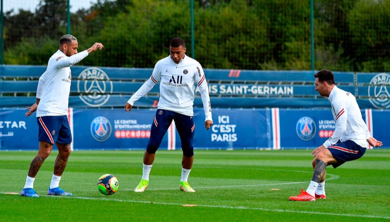 Neymar, Mbappé e Messi: trio pode estar em campo hoje (Foto: Reprodução / Instagram PSG)