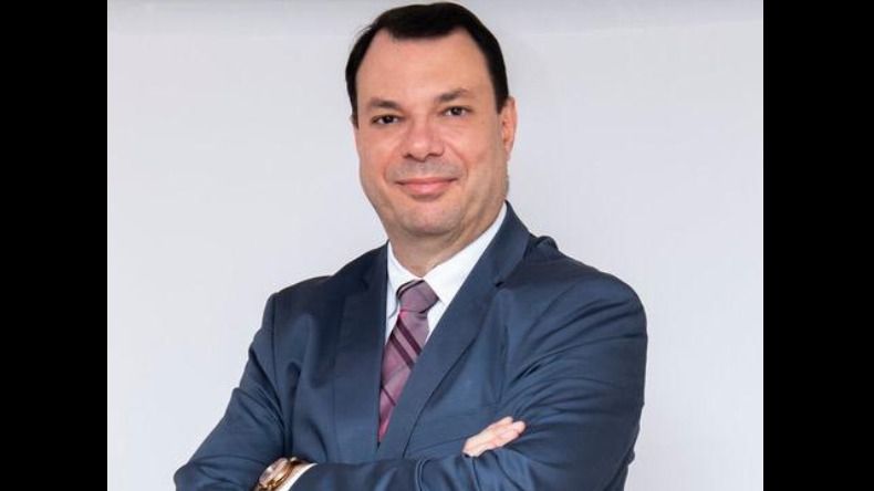 Márcio Spimpolo, advogado especialista em direito imobiliário e condominial; É professor e coordenador da Faap