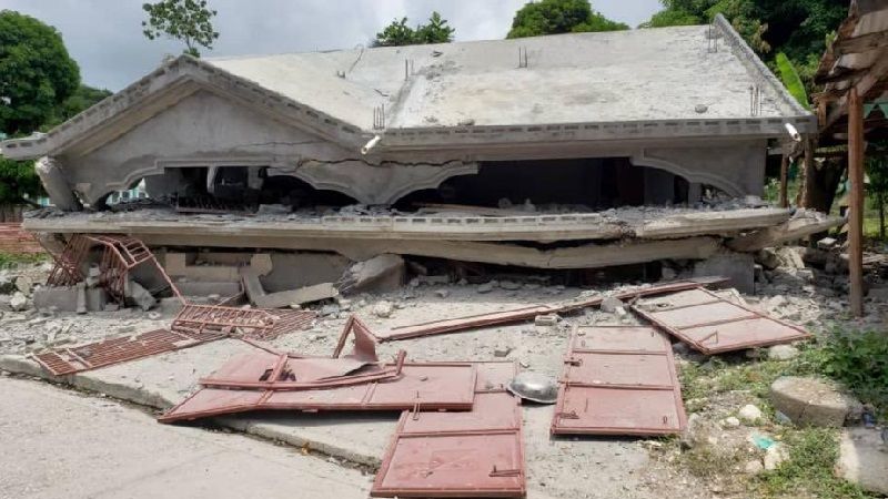 O terremoto de magnitude 7,2 causou destruição no país (Foto: Divulgação/ MSF)