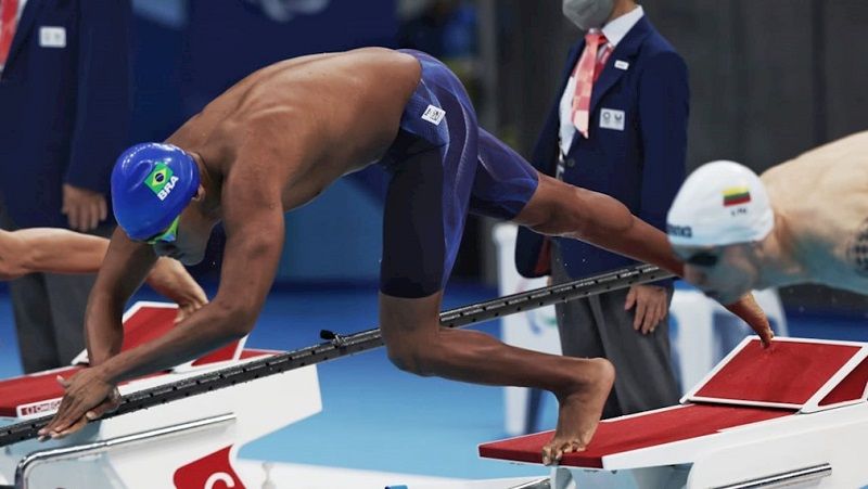 O brasiliense Wendell Belarmino conquistou uma medalha de ouro logo em sua estreia em Jogos Paralímpicos (Foto: Miriam Jeske/CPB)