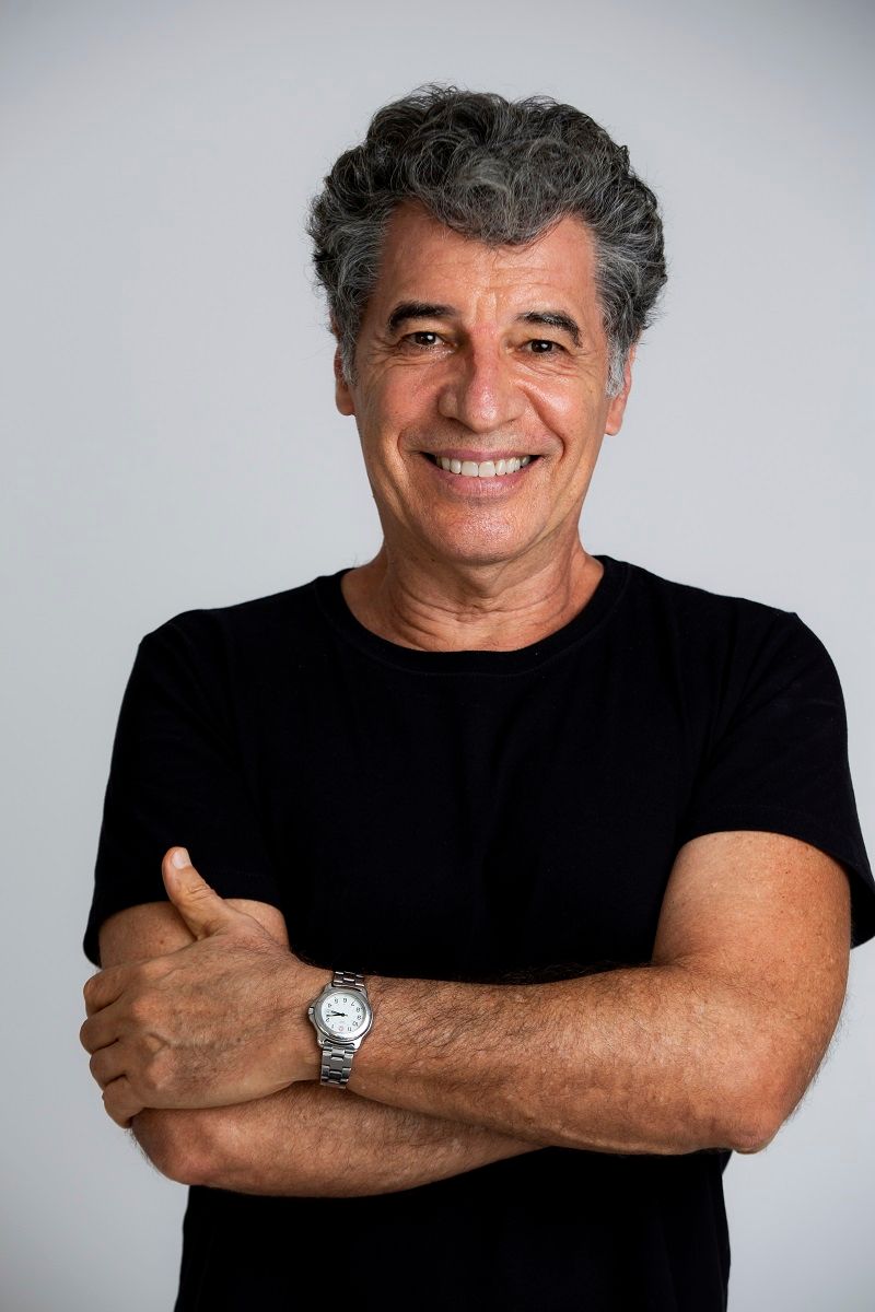 Fui para muitos lugares, obtive reconhecimento. Mas ainda quero fazer muita coisa e apresentar, contribuir ou me expressar muitas vezes", diz Paulo Betti. (Foto: Edu Rodrigues/Divulgação)