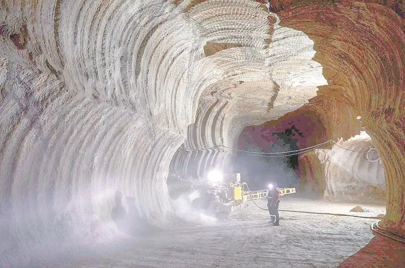 Imagem ilustrativa da imagem Exploração de sal-gema vai abrir 600 vagas em janeiro