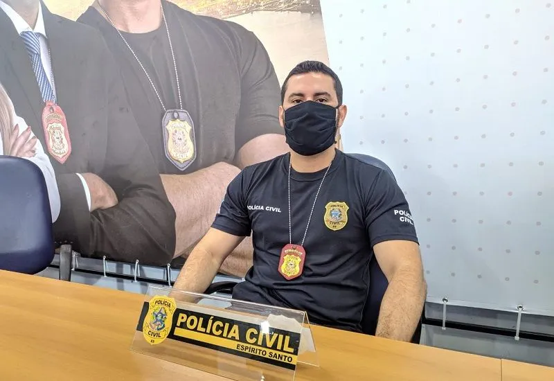 Imagem ilustrativa da imagem Fuzis e pistolas comprados dentro da lei vão parar nas mãos de criminosos