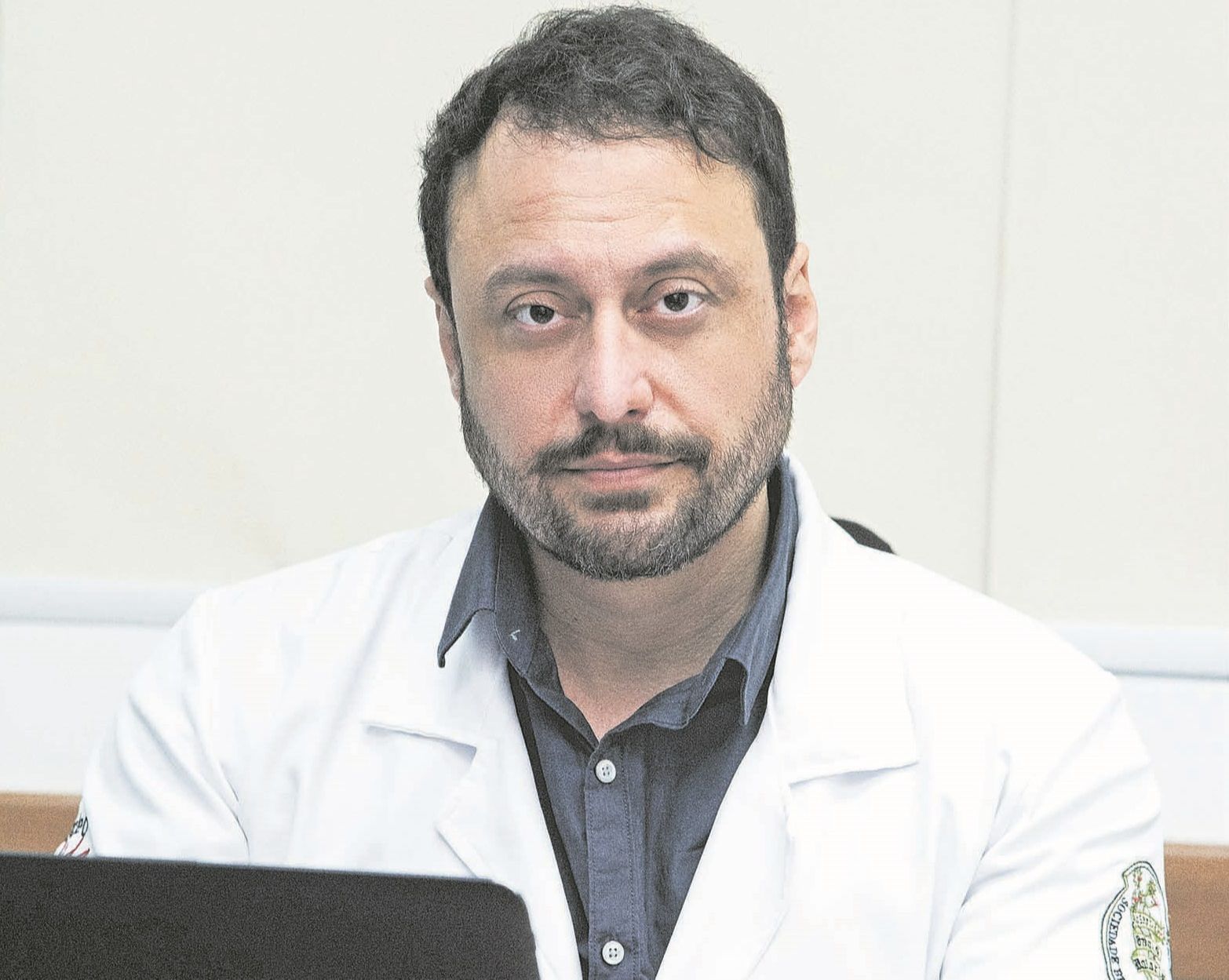 André Carnevali: lado humano