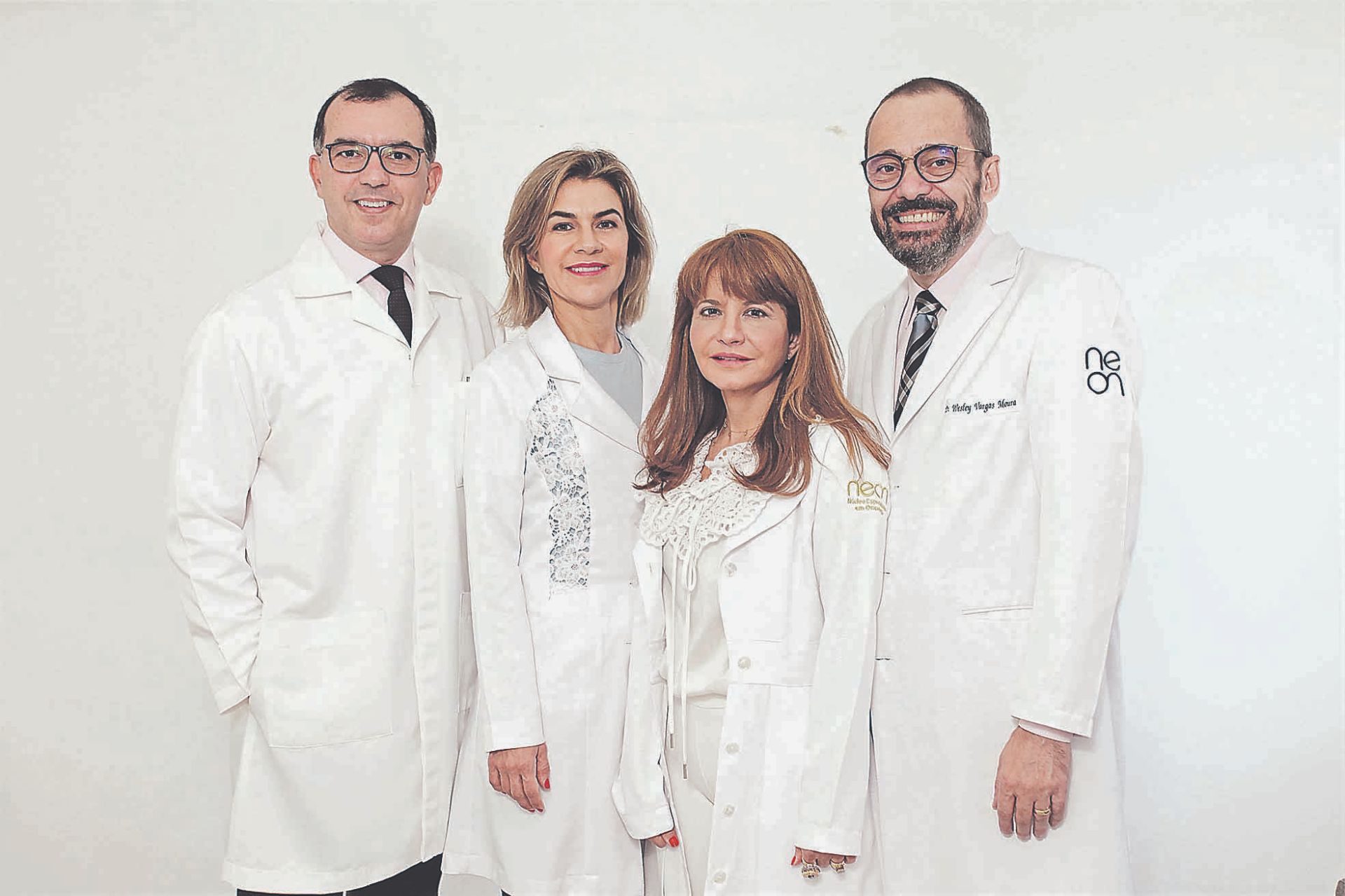 Cristiano Drummond, Edelweiss Soares, Kítia Perciano e Wesley Vargas: oncologistas no Neon