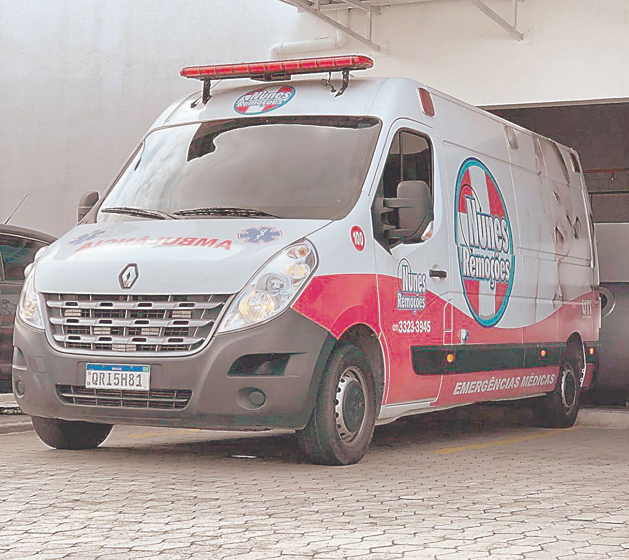 Locomoção com suporte clínico é necessária em casos de transferência entre hospitais e alta hospitalar