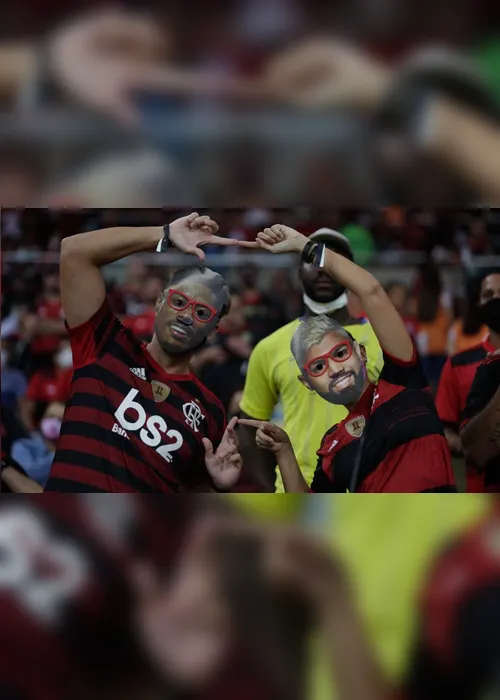 Imagem ilustrativa da imagem Veja a festa da torcida do Flamengo no Estado