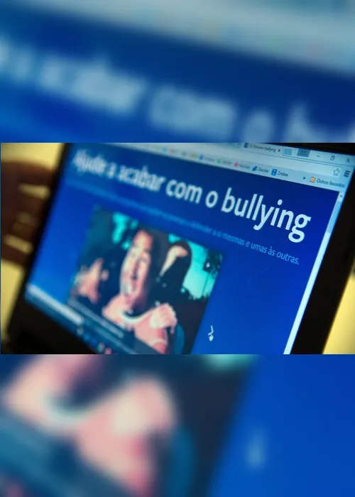 Imagem ilustrativa da imagem IBGE: um em cada dez estudantes já foi ofendido nas redes sociais