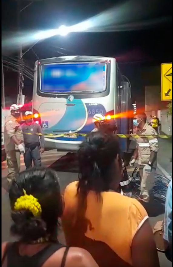 Acidente foi registrado na noite de terça-feira (Foto: Reprodução / Redes Sociais)