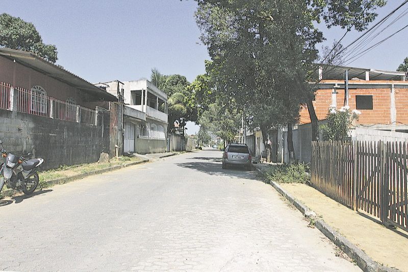 Rua São Paulo, em Canaã, onde morador de Viana pede a troca de lâmpadas quebradas para melhorar iluminação (Foto: Kadidja Fernandes/AT)