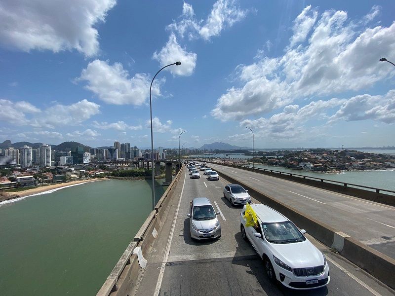 Carreata atravessa Terceira Ponte em ato contra Bolsonaro (Foto: Kadidja Fernandes/AT)