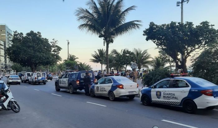 Viaturas da Guarda Municipal e da Polícia Militar estiveram no local (Foto: Divulgação / Prefeitura de Vila Velha)