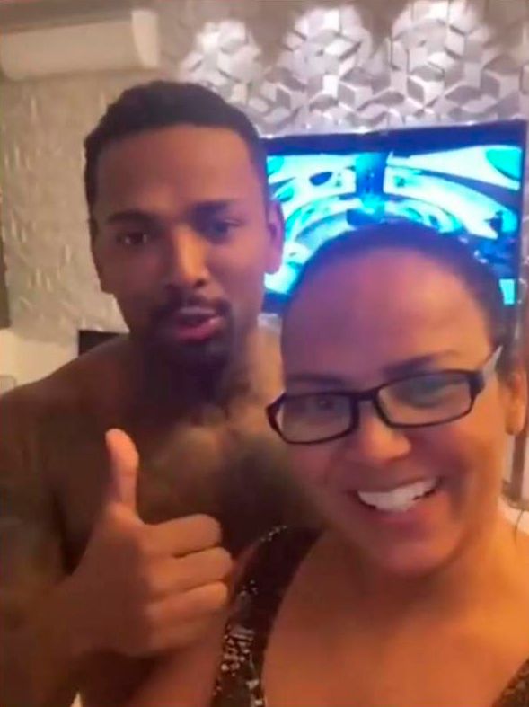 Nego do Borel e a mãe Roseli (Foto: Reprodução / Redes Sociais)