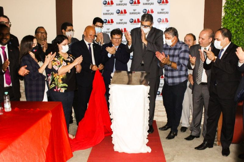 O evento, realizado nesta quinta-feira (16/09), contou com a participação do presidente da OAB-ES, José Carlos Rizk Filho, e do presidente da 16º Subseção de lúna, Christian Henriques Neves. Essa é mais uma conquista desta gestão em prol da valorização do interior, com o objetivo de levar melhorias a advogados e advogadas de todos os 78 municípios do Espírito Santo
