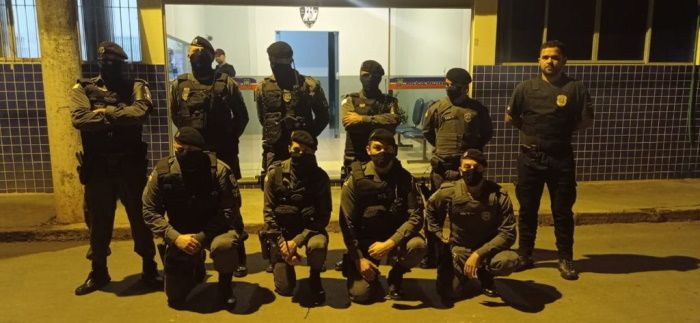 Parte da equipe que atuou na operação (Foto: Divulgação / PCES)